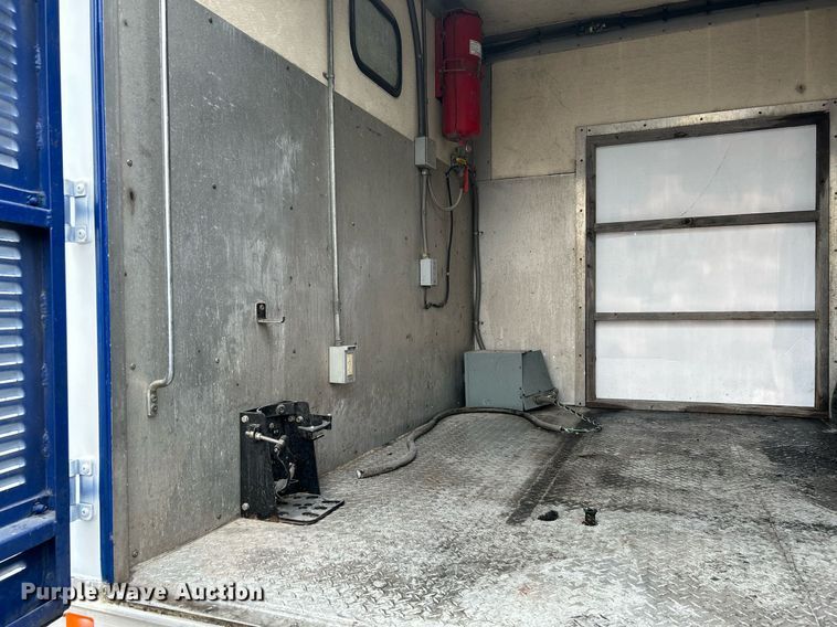 image for item KW9145 2008 Chevrolet C6500  fiber optic splicing truck