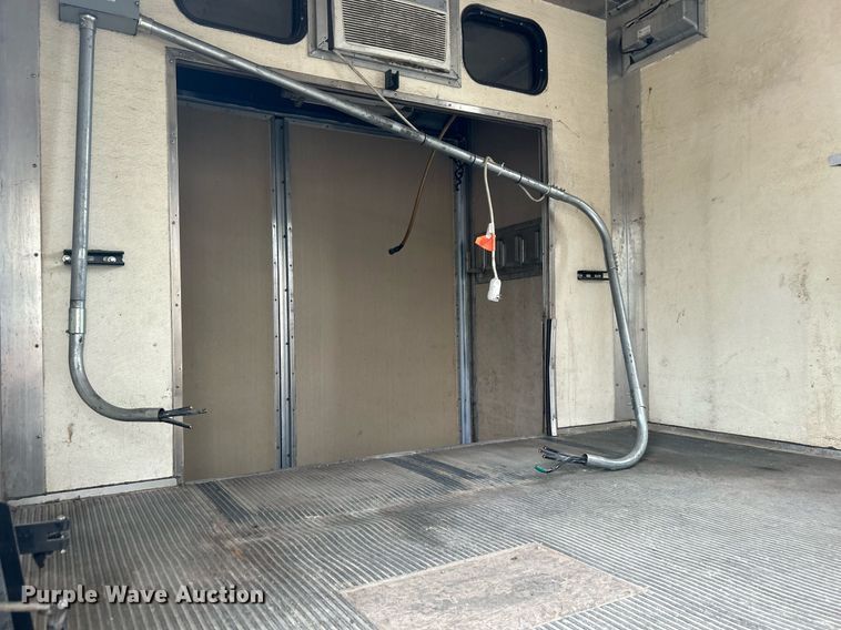 image for item KW9145 2008 Chevrolet C6500  fiber optic splicing truck