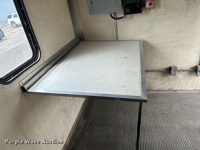 image for item KW9145 2008 Chevrolet C6500  fiber optic splicing truck