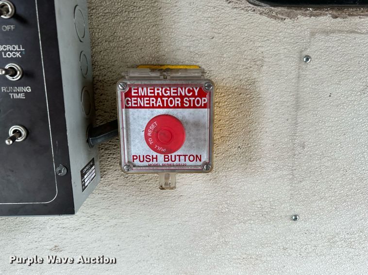 image for item KW9145 2008 Chevrolet C6500  fiber optic splicing truck