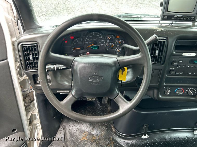 image for item KW9145 2008 Chevrolet C6500  fiber optic splicing truck