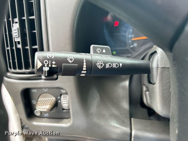 image for item KW9145 2008 Chevrolet C6500  fiber optic splicing truck