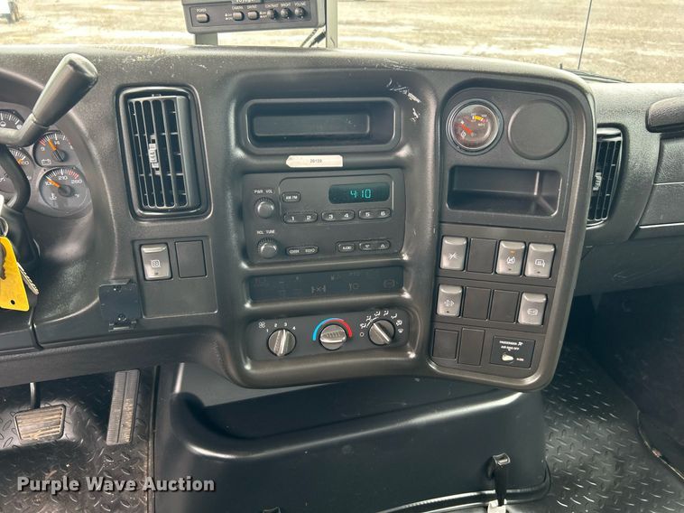 image for item KW9145 2008 Chevrolet C6500  fiber optic splicing truck