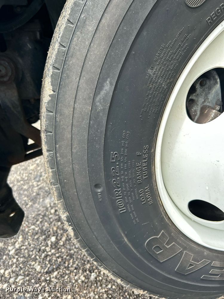 image for item KW9145 2008 Chevrolet C6500  fiber optic splicing truck