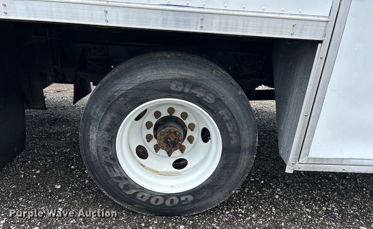 image for item KW9145 2008 Chevrolet C6500  fiber optic splicing truck