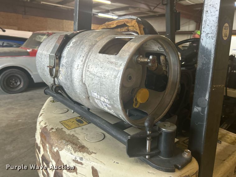 image for item KW9149 Nissan Optimum 30  forklift