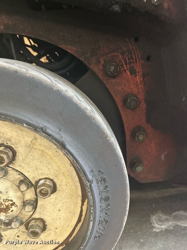 image for item KW9149 Nissan Optimum 30  forklift