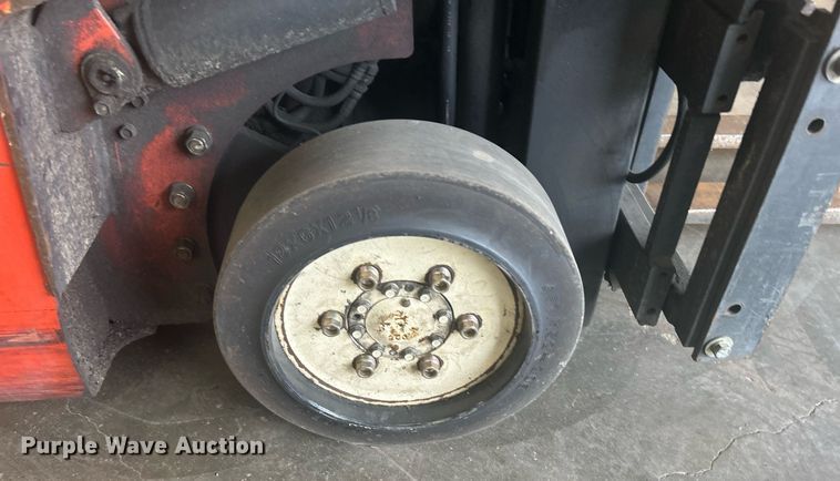 image for item KW9149 Nissan Optimum 30  forklift