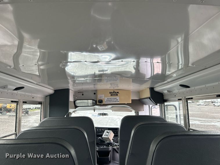 image for item KW9167 2008 Chevrolet Express G3500  school bus