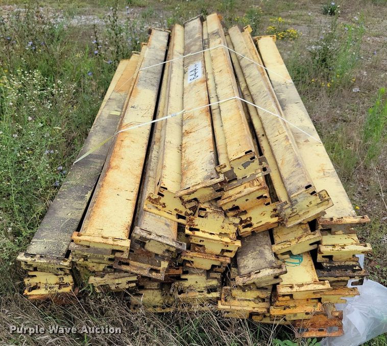 image for item KW9458 Approximately 90 cross-members