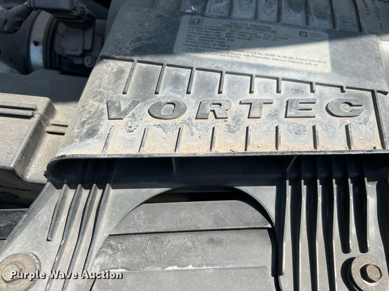 image for item LF9342 2017 Chevrolet Express G4500  shuttle bus