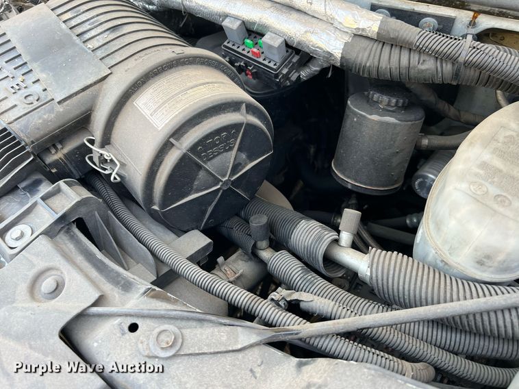 image for item LF9343 2018 Arboc Specialty Vehicles  shuttle bus