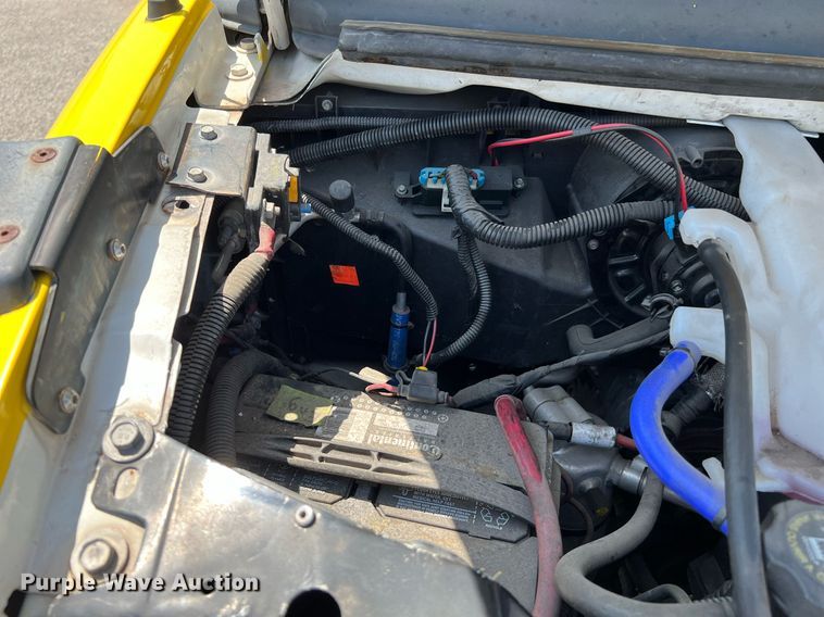 image for item LF9343 2018 Arboc Specialty Vehicles  shuttle bus