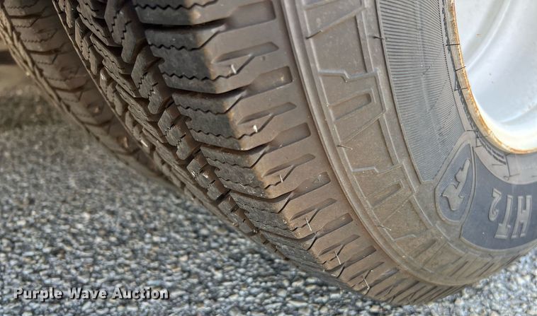 image for item LF9343 2018 Arboc Specialty Vehicles  shuttle bus