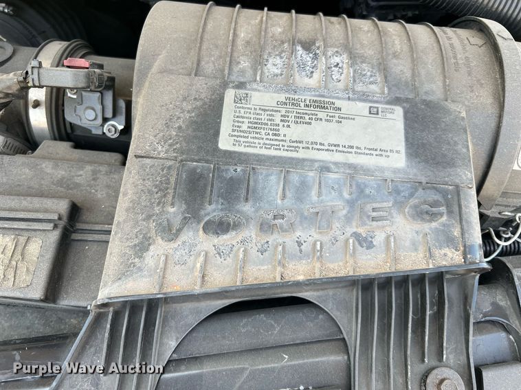 image for item LF9344 2017 Chevrolet Express G4500  shuttle bus