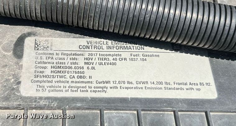 image for item LF9351 2017 Chevrolet Express G4500  shuttle bus