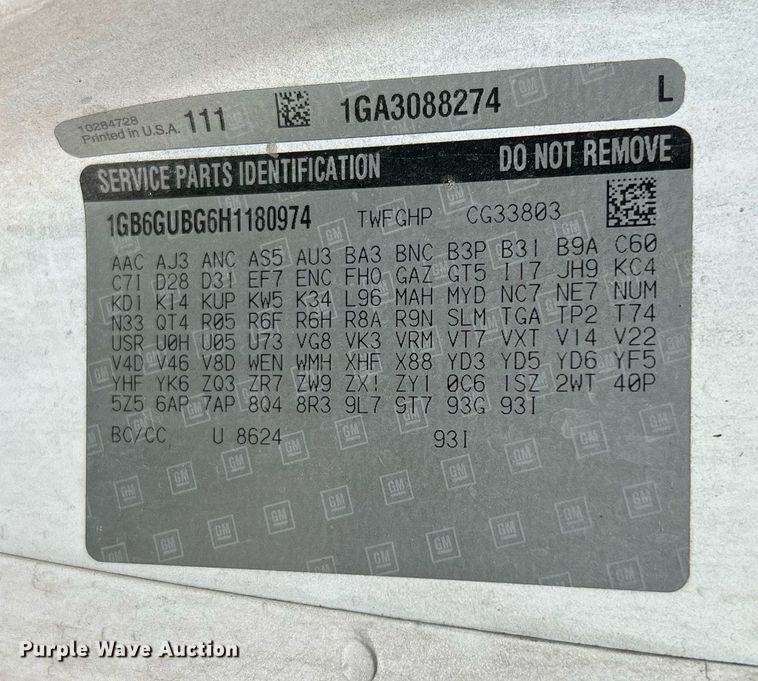 image for item LF9351 2017 Chevrolet Express G4500  shuttle bus