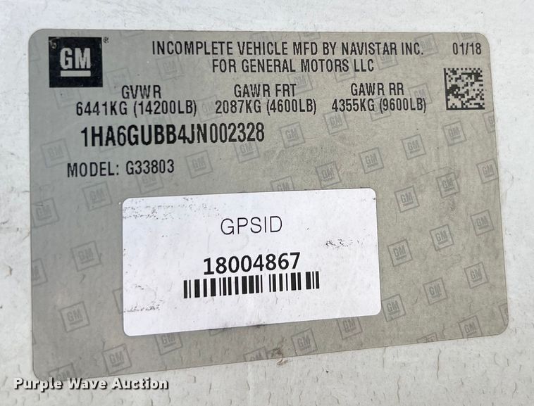 image for item LF9353 2018 Chevrolet Express G4500  shuttle bus