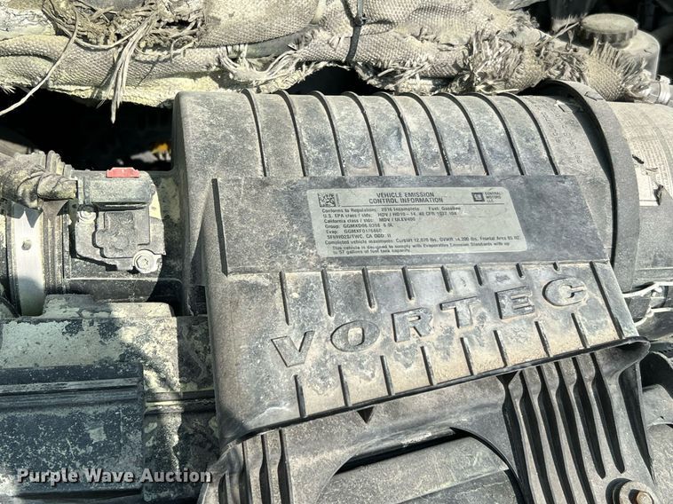 image for item LF9357 2016 Chevrolet Express G4500  shuttle bus