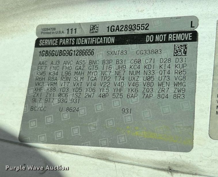 image for item LF9357 2016 Chevrolet Express G4500  shuttle bus