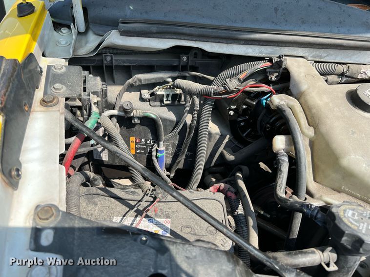 image for item LF9358 2017 Chevrolet Express G4500  shuttle bus