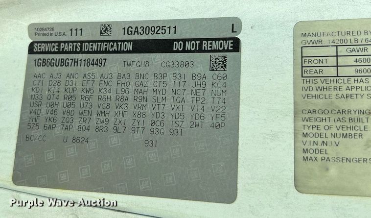 image for item LF9358 2017 Chevrolet Express G4500  shuttle bus