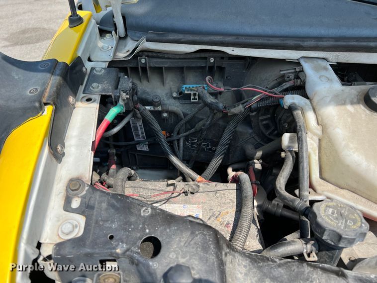 image for item LF9361 2017 Chevrolet Express G4500  shuttle bus