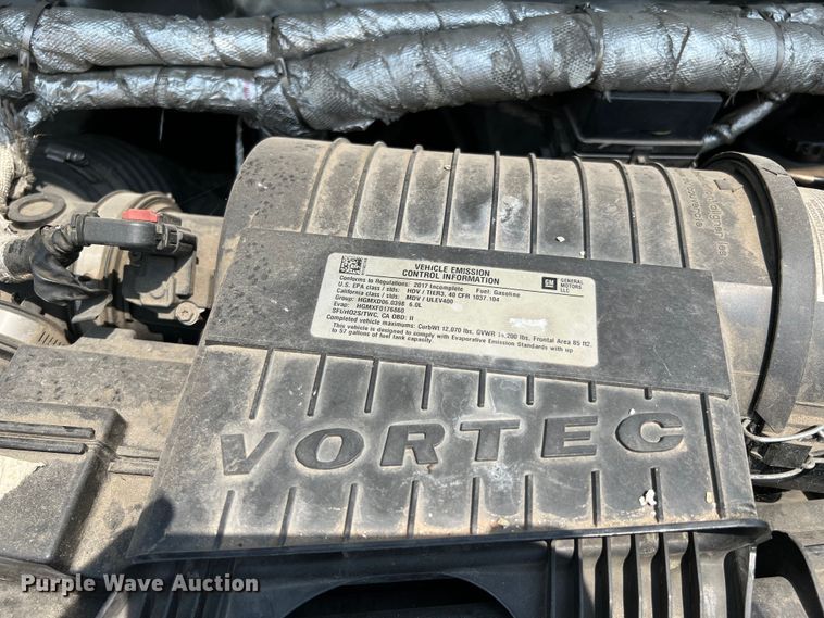 image for item LF9361 2017 Chevrolet Express G4500  shuttle bus