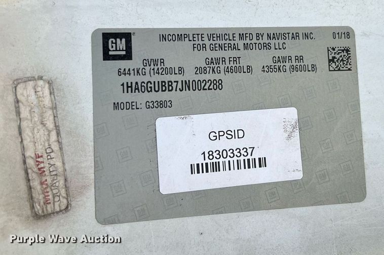 image for item LF9362 2018 Chevrolet Express G4500  shuttle bus