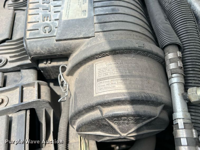 image for item LF9364 2017 Chevrolet Express G4500  shuttle bus