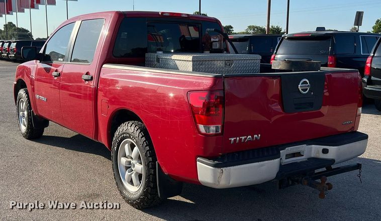 image for item LF9367 2012 Nissan Titan SV  pickup truck