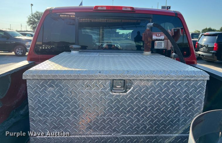 image for item LF9367 2012 Nissan Titan SV  pickup truck