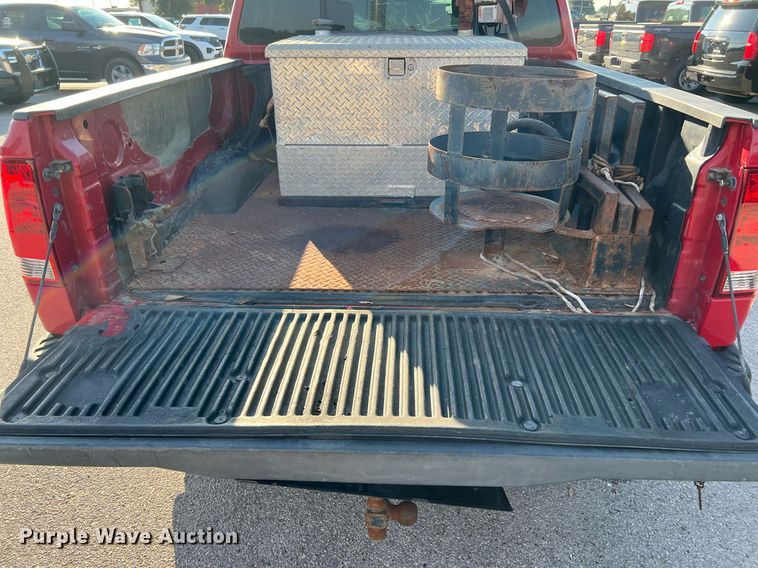 image for item LF9367 2012 Nissan Titan SV  pickup truck