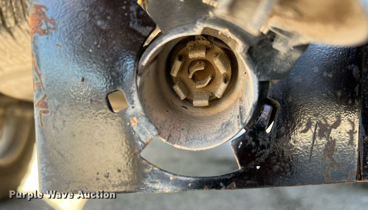 image for item LF9367 2012 Nissan Titan SV  pickup truck