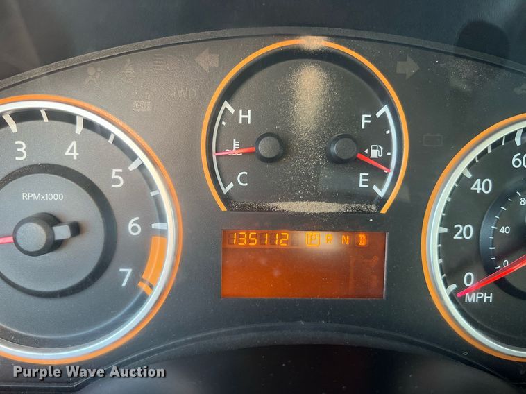 image for item LF9367 2012 Nissan Titan SV  pickup truck