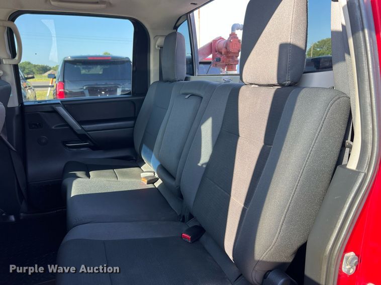 image for item LF9367 2012 Nissan Titan SV  pickup truck