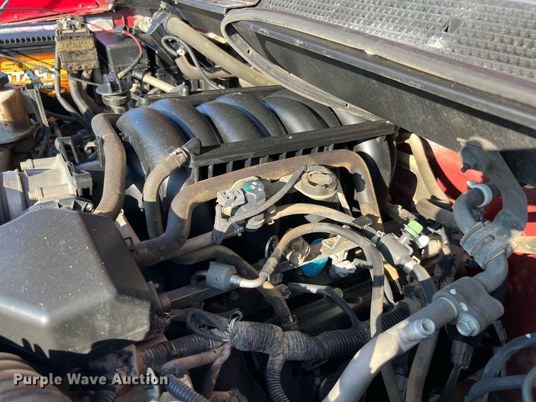 image for item LF9367 2012 Nissan Titan SV  pickup truck