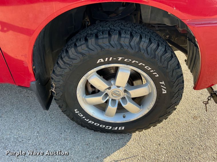 image for item LF9367 2012 Nissan Titan SV  pickup truck