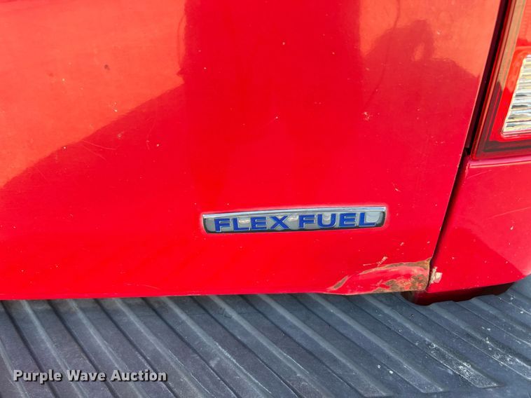 image for item LF9367 2012 Nissan Titan SV  pickup truck