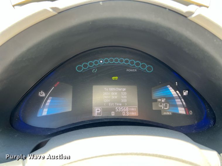 image for item LF9419 2013 Nissan Leaf