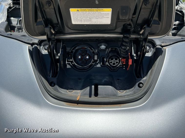 image for item LF9419 2013 Nissan Leaf