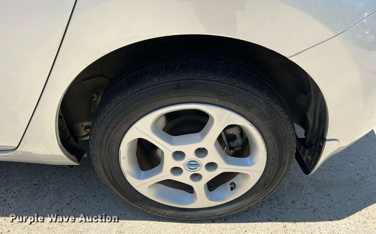 image for item LF9419 2013 Nissan Leaf