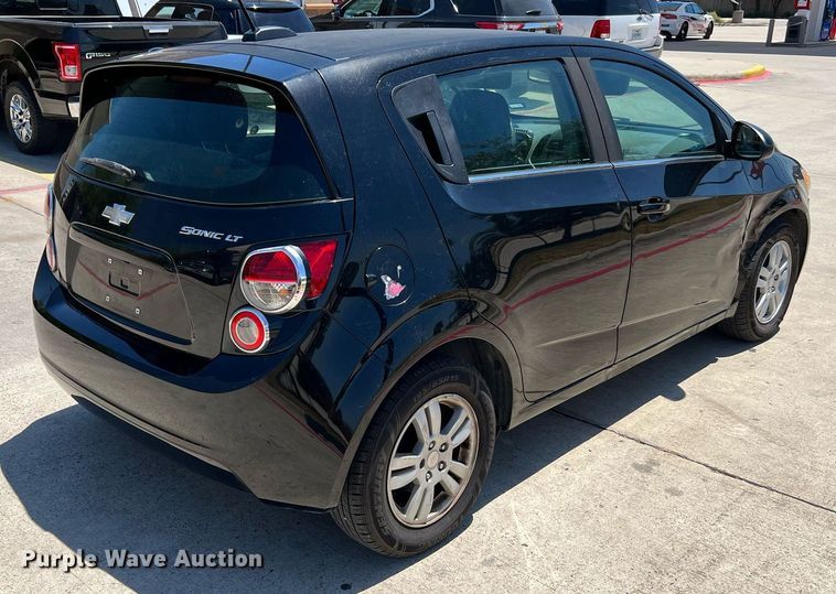 image for item LF9420 2016 Chevrolet Sonic LT