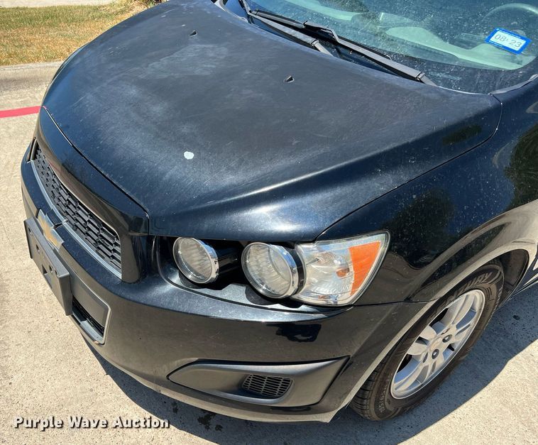 image for item LF9420 2016 Chevrolet Sonic LT