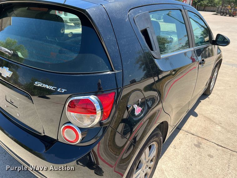 image for item LF9420 2016 Chevrolet Sonic LT