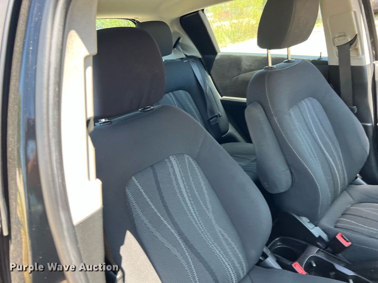 image for item LF9420 2016 Chevrolet Sonic LT