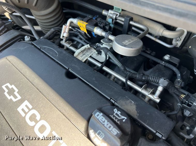 image for item LF9420 2016 Chevrolet Sonic LT