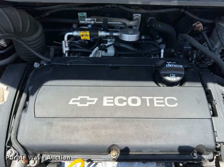 image for item LF9420 2016 Chevrolet Sonic LT