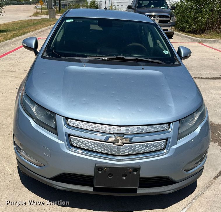 image for item LF9421 2014 Chevrolet Volt