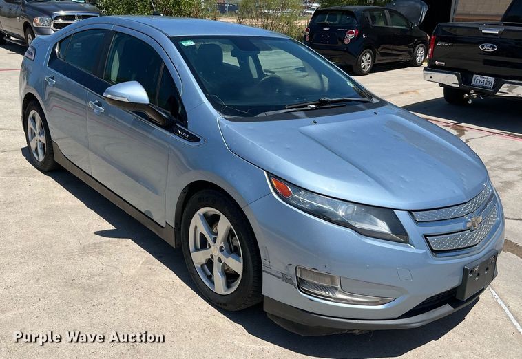 image for item LF9421 2014 Chevrolet Volt